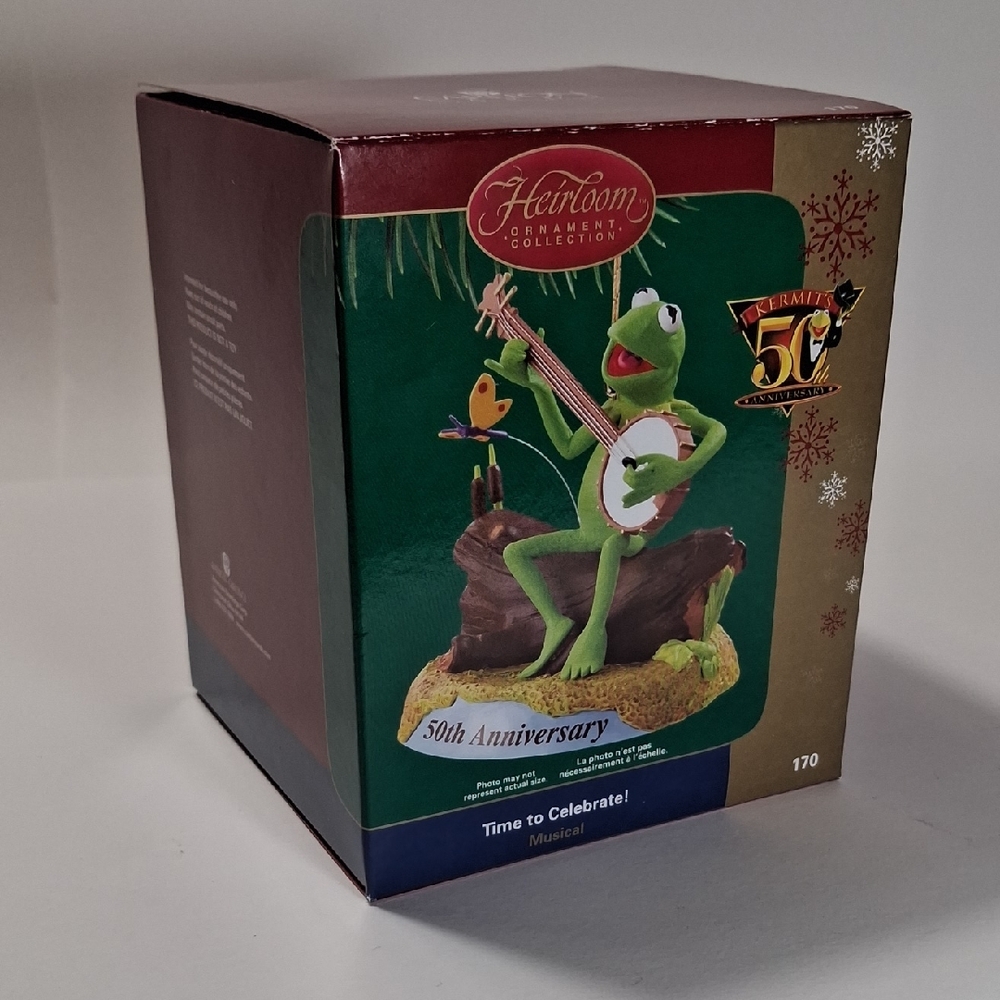 Carlton Cards "Time To Celebrate" Kermit Ornament